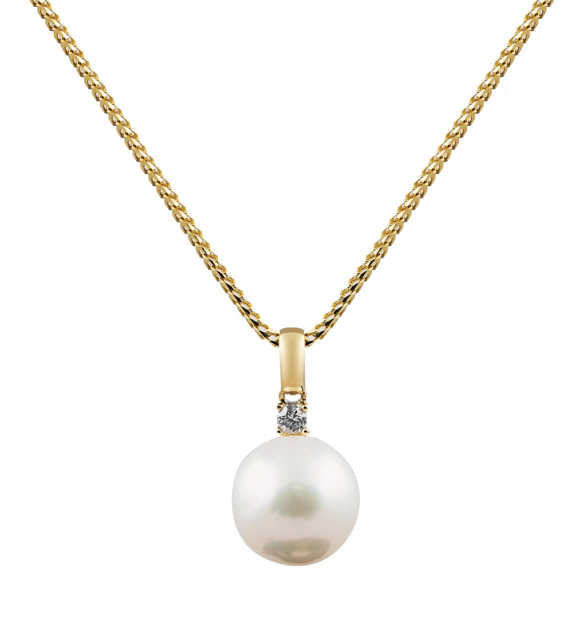 Pearls: Classic Beauty for the Modern Era