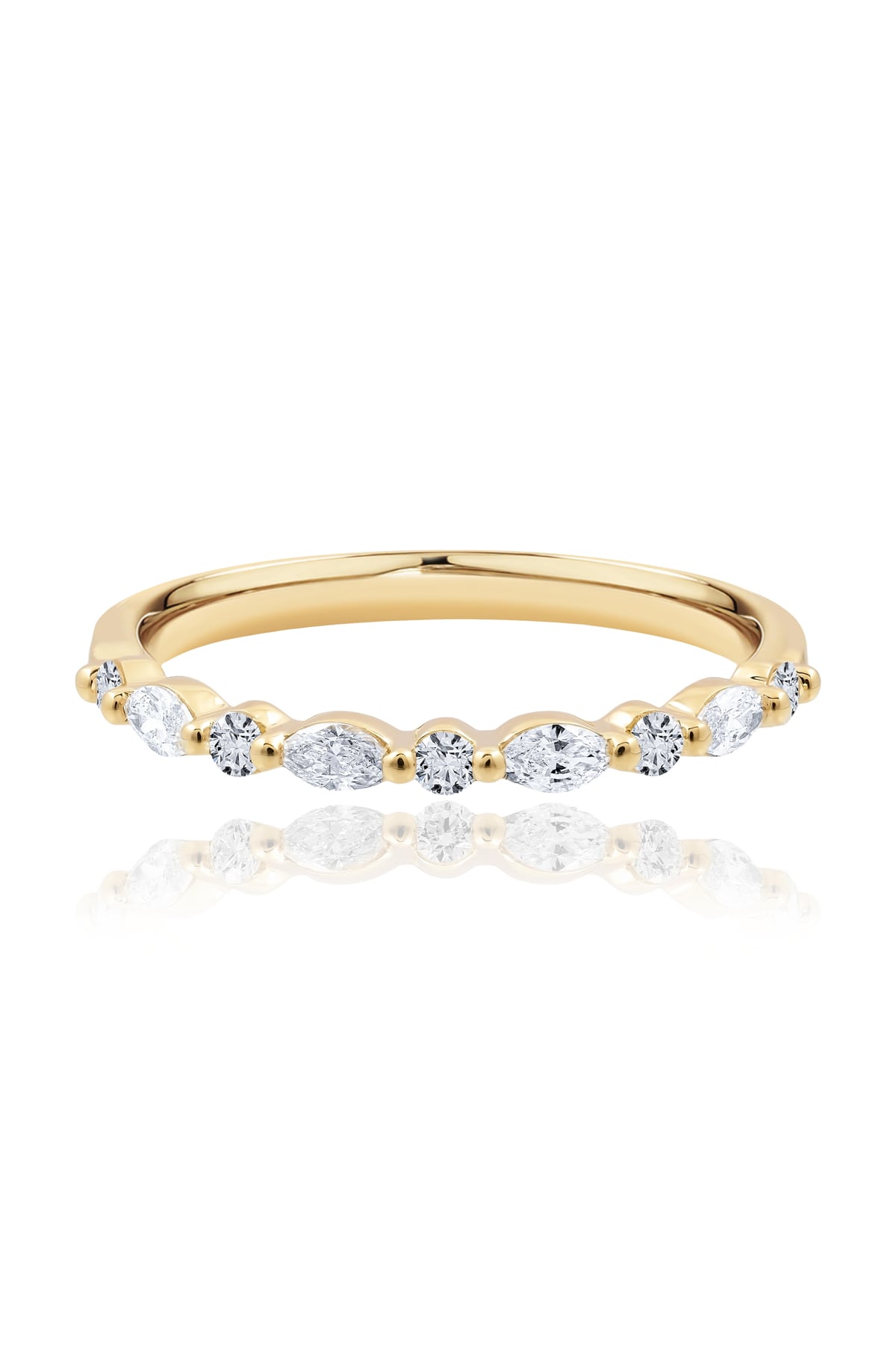 18ct Yellow Gold Marquise & Round Brilliant Diamond Ring from LeGassick.