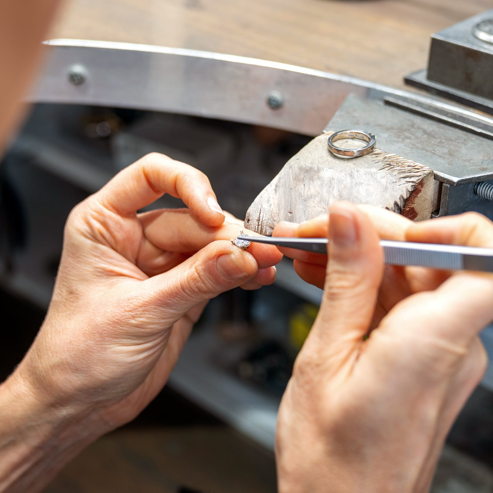 LeGassick's Award-Winning Master Jewellers designing and handcrafting jewellery in their in-store workshops at Pacific Fair and Runaway Bay Centre.