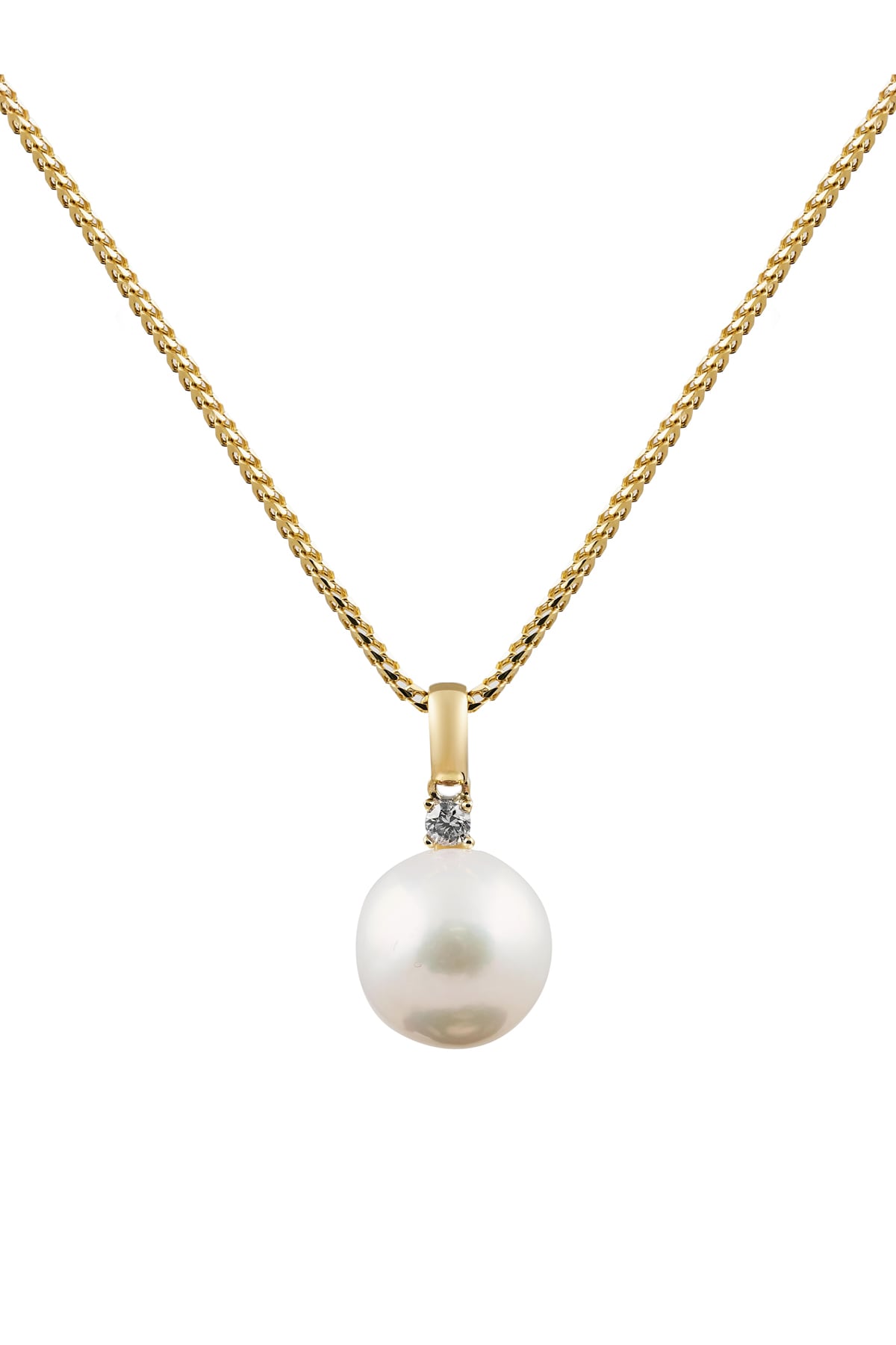 Pearls: Classic Beauty for the Modern Era