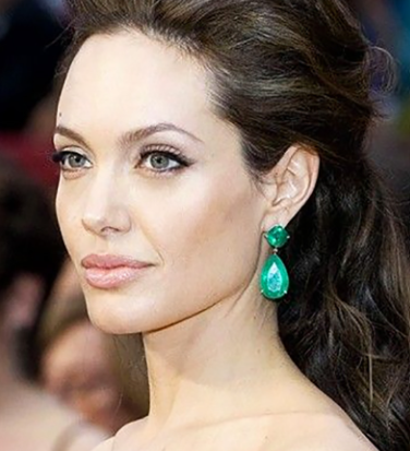 Angelina Jolie