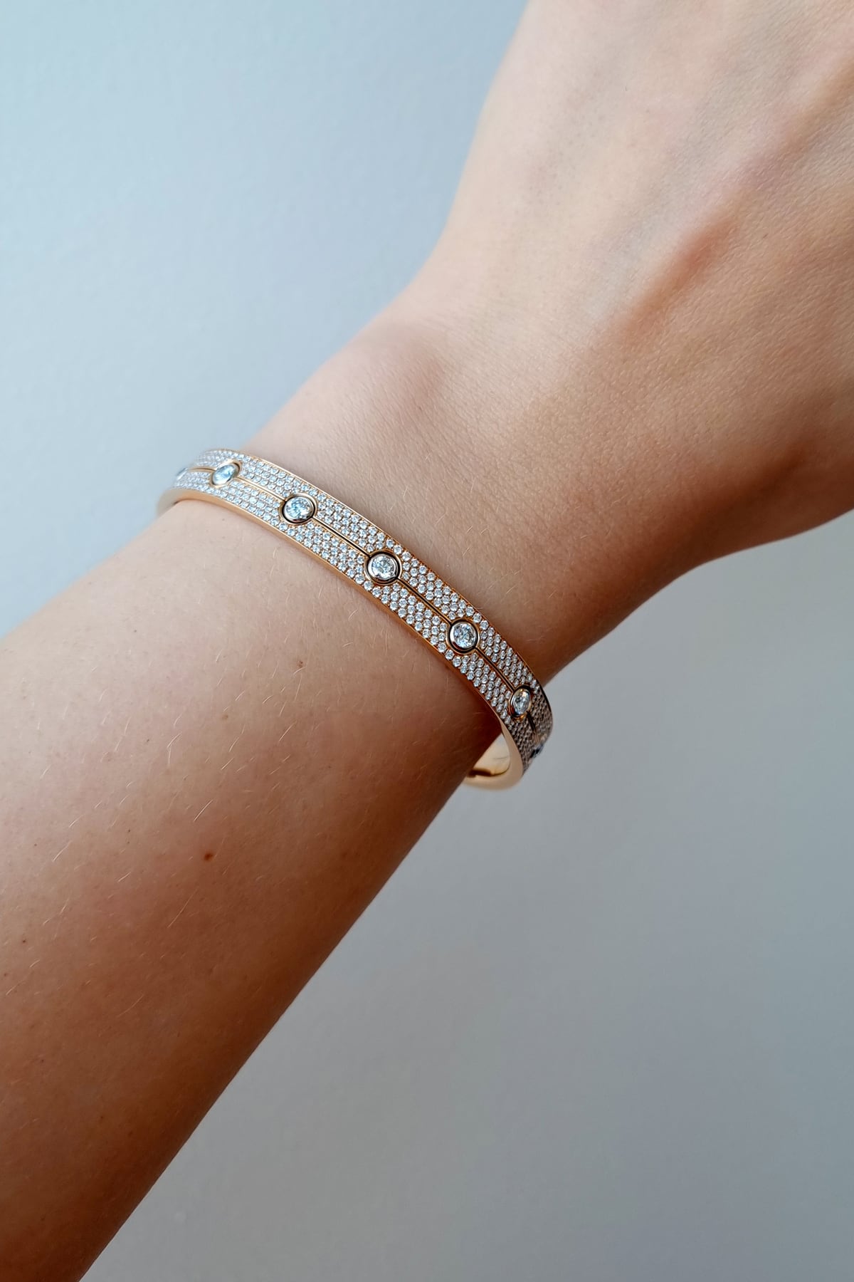 Diamond Bangle with Bezel & Pavé Design in 18ct Yellow Italian Gold