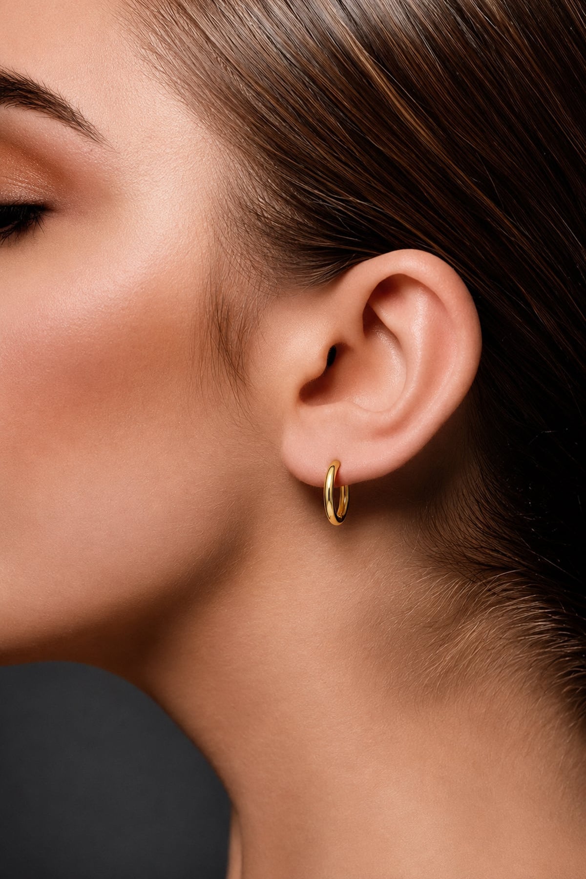 Mini Oval Huggie Earrings in 9ct Yellow Gold