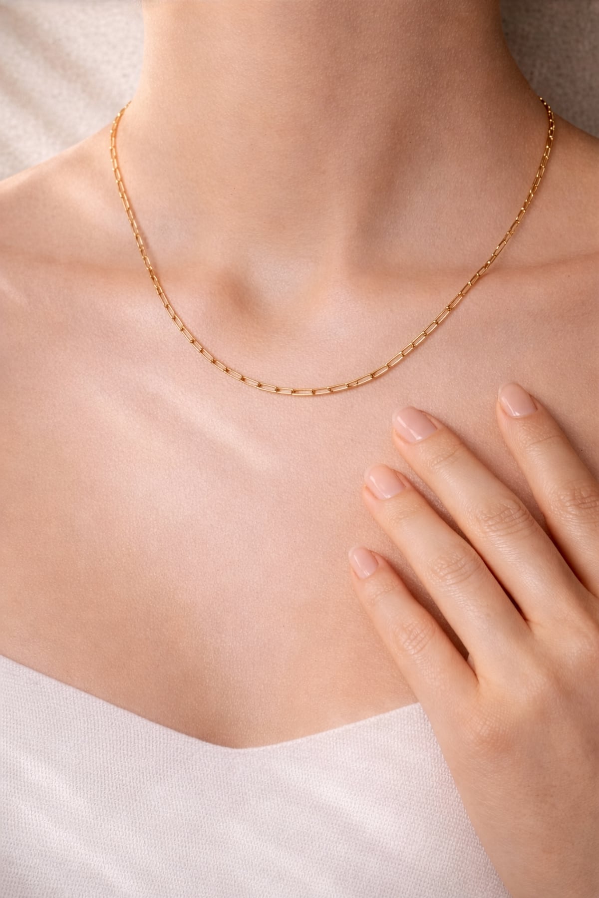 70cm Bevelled Diamond Cut Curb Chain in Yellow Gold