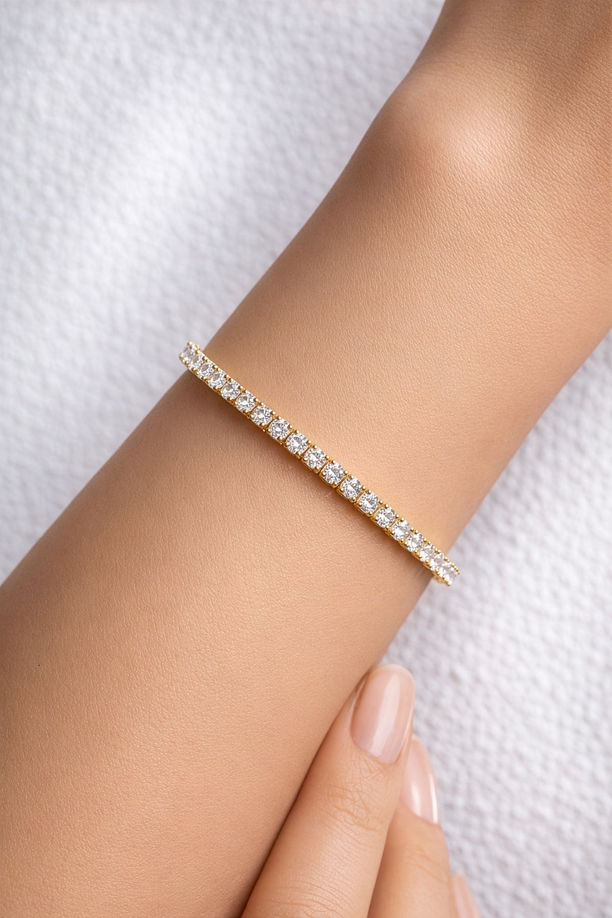 Carrie... 5.40 Carat Lab Grown Diamond Tennis Bracelet In Yellow Gold