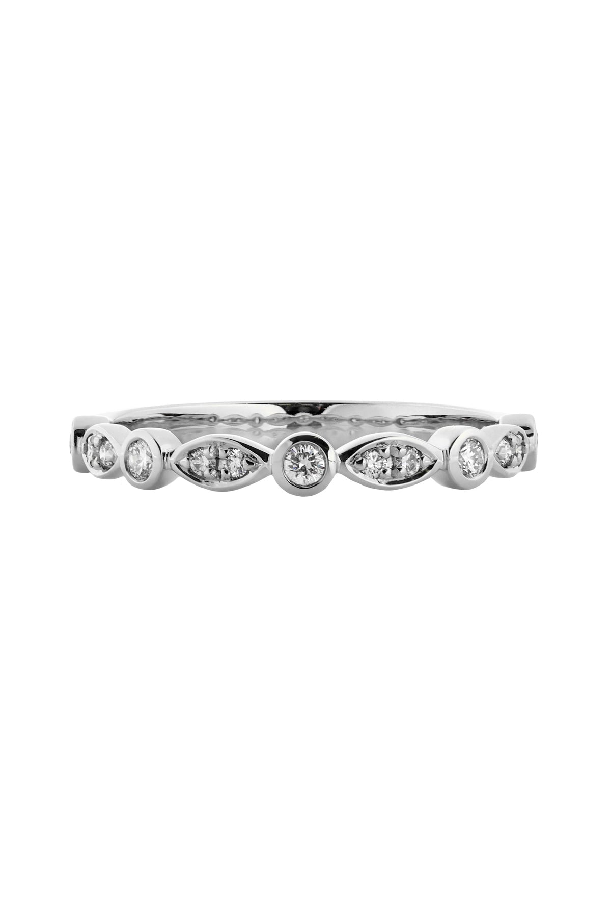 Scalloped sale diamond band